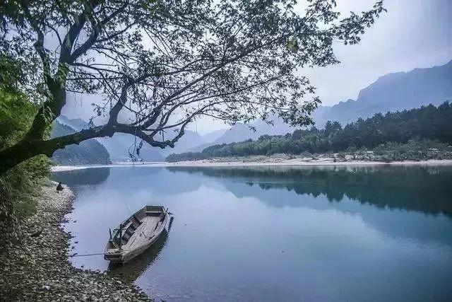 陈仲伯 ：《铜官感旧图题咏册观後》